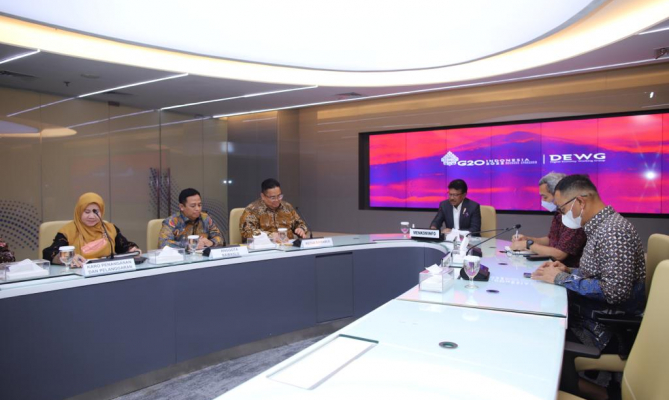 Audiensi dengan Menkominfo, Bawaslu Sampaikan Kesiapan Penanganan Disinformasi untuk Pemilu 2024