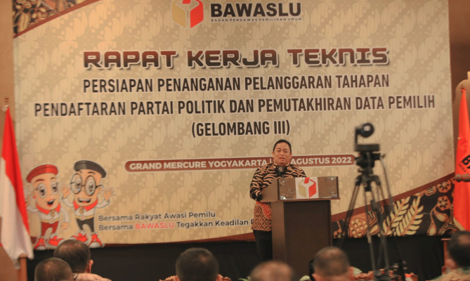 Puadi Beberkan Arah Kebijakan Penanganan Pelanggaran Bersifat Non-Pena