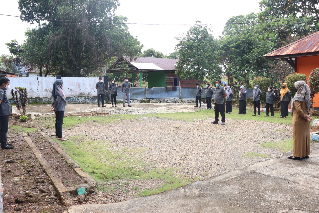 Jajaran Sekretariat Diharap Memberikan Ide-Ide Brilian Untuk Pengembangan Lembaga