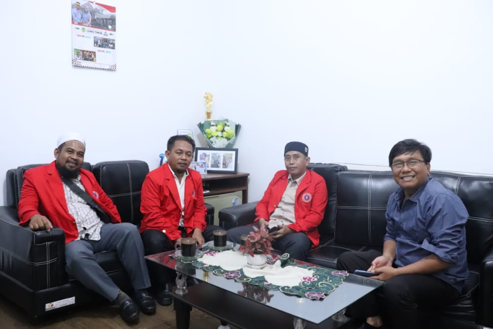Bawaslu Luwu Timur Menerima Kunjungan dan Silaturahmi Mahasiswa UMB