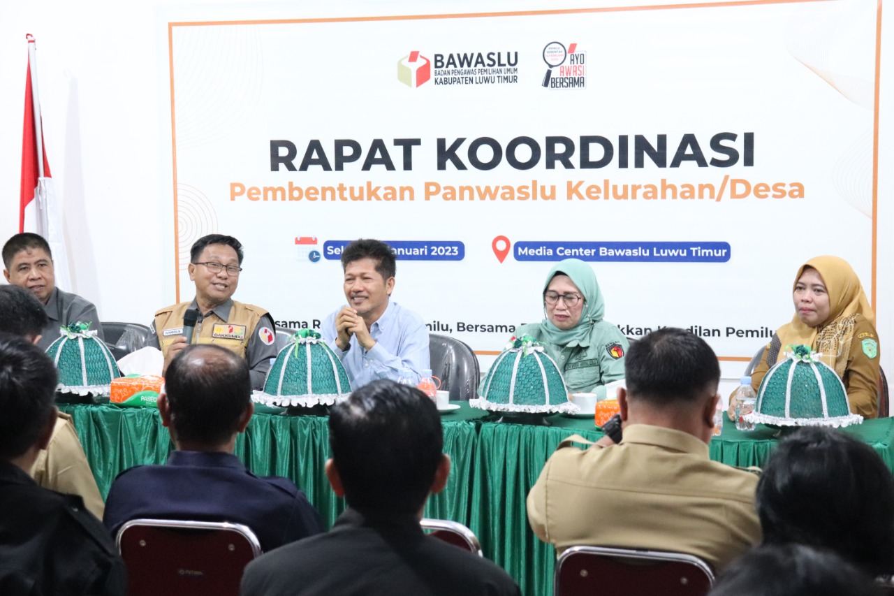 Bawaslu Luwu Timur Bersama Panwascam Samakan Persepsi Perekrutan Panwaslu Kelurahan/Desa