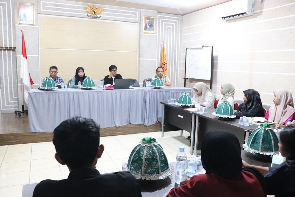 Wujudkan Tertib Administrasi, Bawaslu Luwu Timur Beri Penguatan Pengelolaan Ketatausahaan Persuratan dan Kearsipan kepada Panwaslu Kecamatan