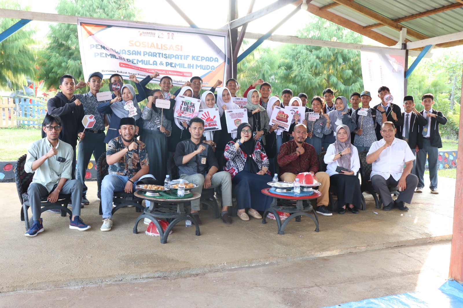 Masifkan Pengawasan Partisipatif, Bawaslu Luwu Timur Ajak Pelajar Bentuk Komunitas Pengawasan Pemilu