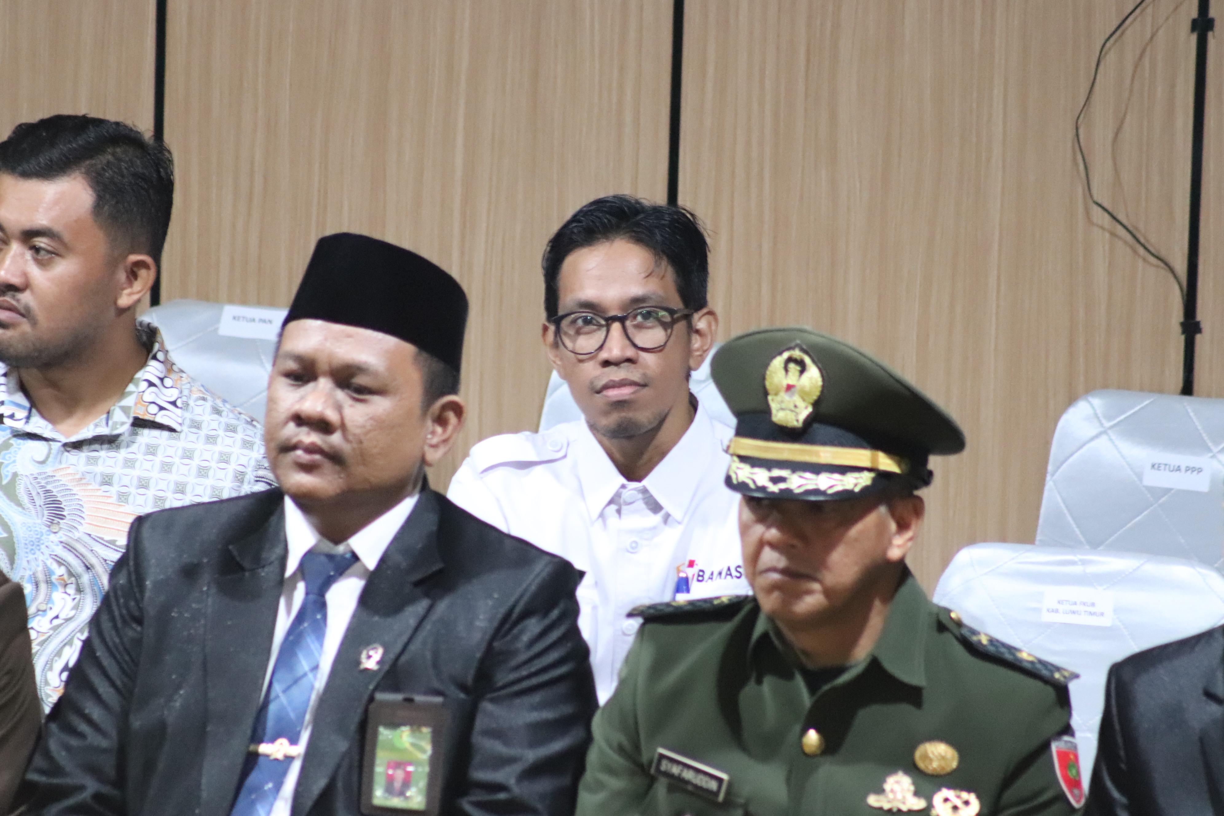 Ketua Bawaslu Luwu Timur Pawennari Hadiri Pengucapan Sumpah/Janji Wakil Ketua DPRD Lutim, Rabu (25/62025)