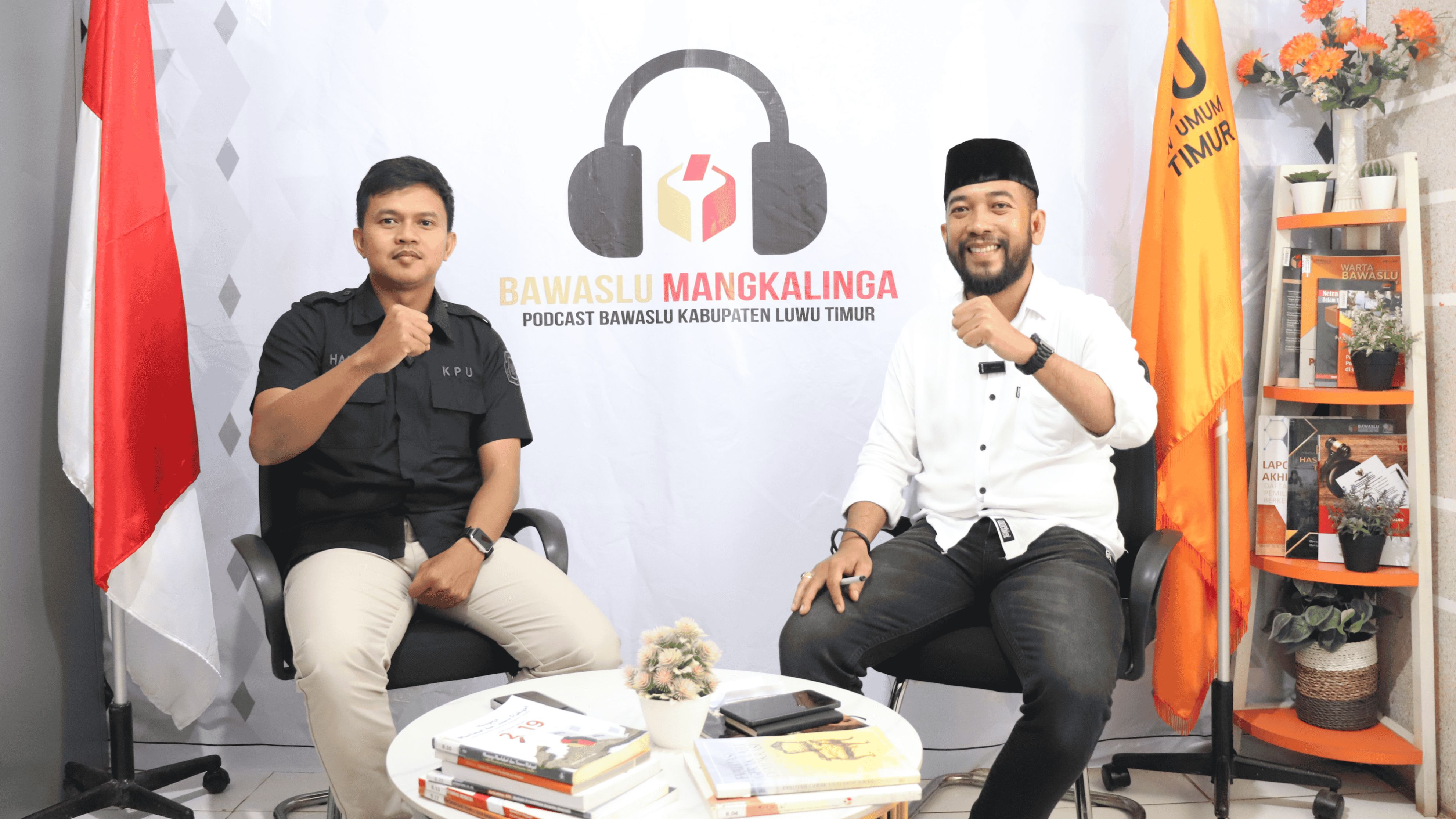 Bawaslu Kabupaten Luwu Timur melaksanakan kegiatan konsolidasi demokrasi yang dikemas dalam format Podcast Mangkalinga, Jumat (13/3/2026).
