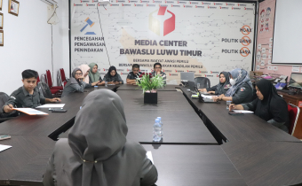 Tim Fasilitasi Pengawasan Vermin Pencalonan Perseorangan Anggota DPD Bawaslu Luwu Timur Bahas Persiapan Pengawasan