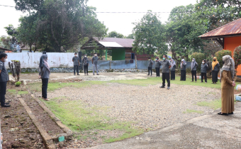 Jajaran Sekretariat Diharap Memberikan Ide-Ide Brilian Untuk Pengembangan Lembaga