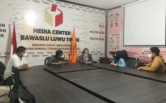 Bawaslu Luwu Timur Menerima Kunjungan Alumni SKPP
