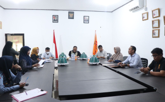 Bawaslu Luwu Timur Gelar Rapat Evaluasi Implementasi RB & ZI