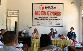 Sukmawati Suaib Minta Panwascam Menguasai Mekanisme dan Tata Cara Penyelesaian Sengketa Antar Peserta Pemilu