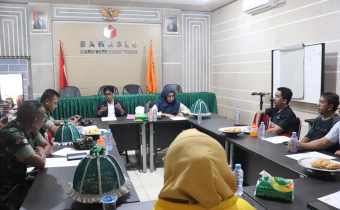 rapat pokja pengawasan pilkada