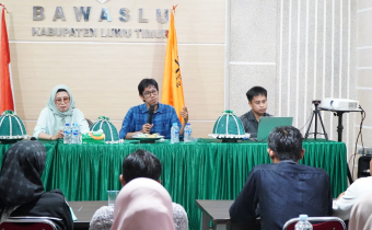 rapat pelaporan dan dokumentasi